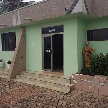 Ideas Hotel Sunyani Ngoại thất bức ảnh